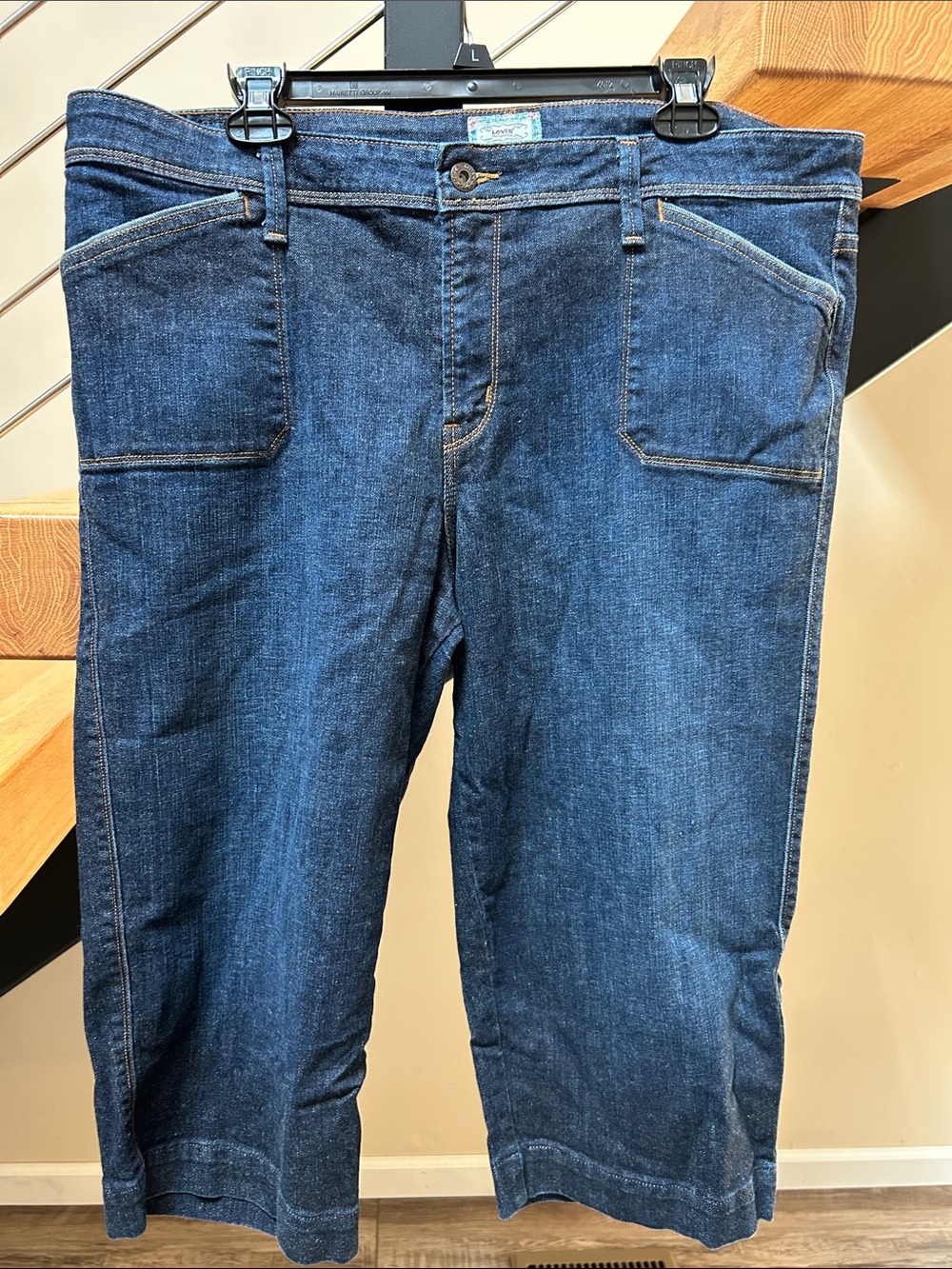Levi's Indigo Blue High-Rise Jeans Capri